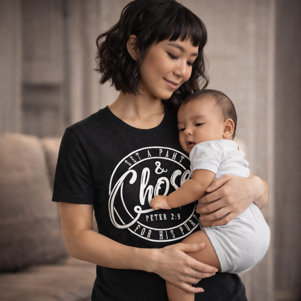 ☝️ CHOSEN (PETER 2:9) † Women's Tee
